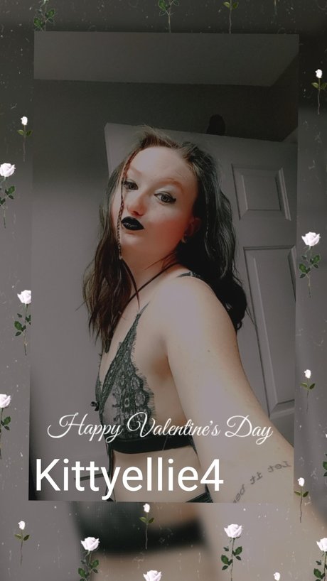 Foto di nudo di fuga di OnlyFans di Kittyellie4