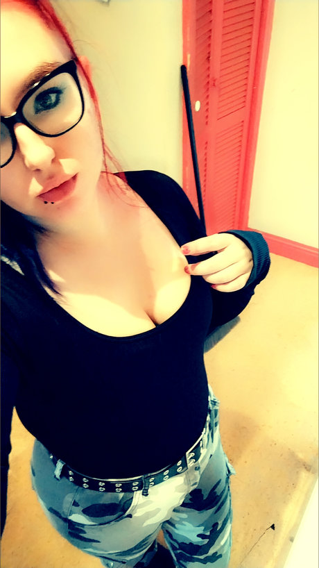 Foto di nudo di fuga di OnlyFans di Zennpai