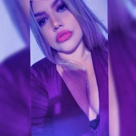Foto di nudo di fuga di OnlyFans di Pao Tello