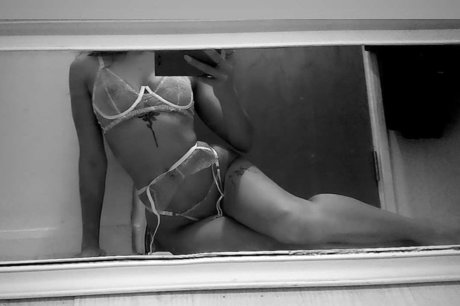 Foto di nudo di fuga di OnlyFans di Harliidavis