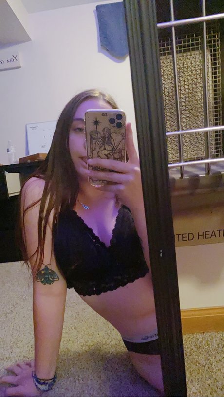 Foto di nudo di fuga di OnlyFans di Olivia