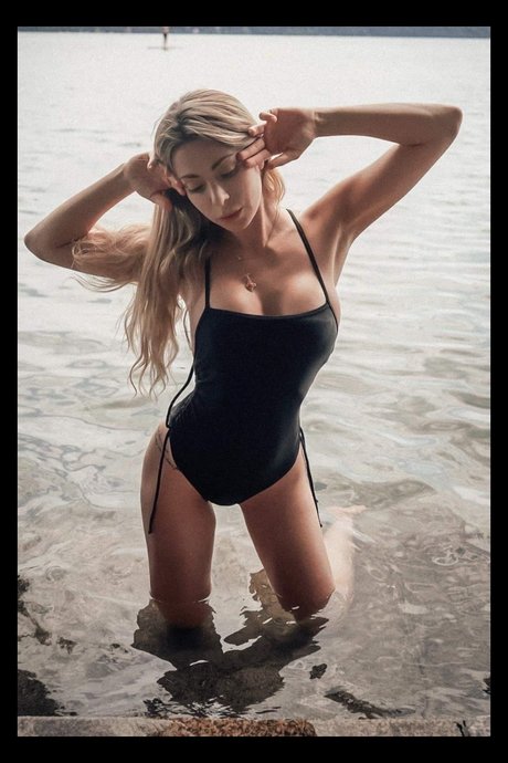 Foto di nudo di fuga di OnlyFans di Flexible Kara