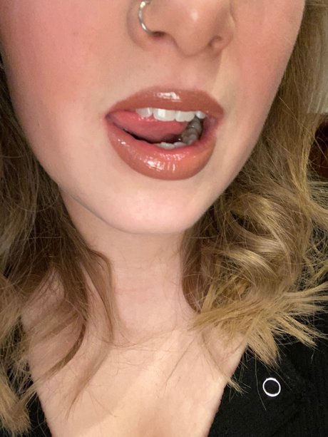 Foto di nudo di fuga di OnlyFans di Nix