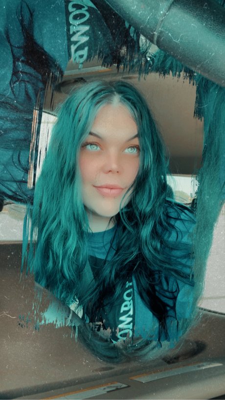 Foto di nudo di fuga di OnlyFans di Persephone Rage