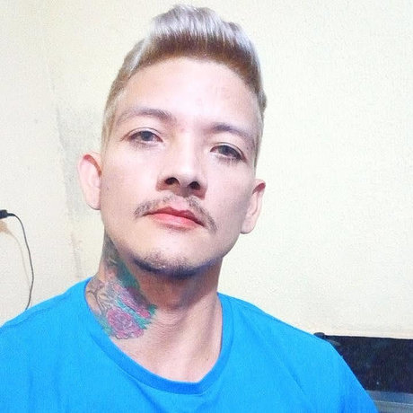 Foto di nudo di fuga di OnlyFans di Finias Braga