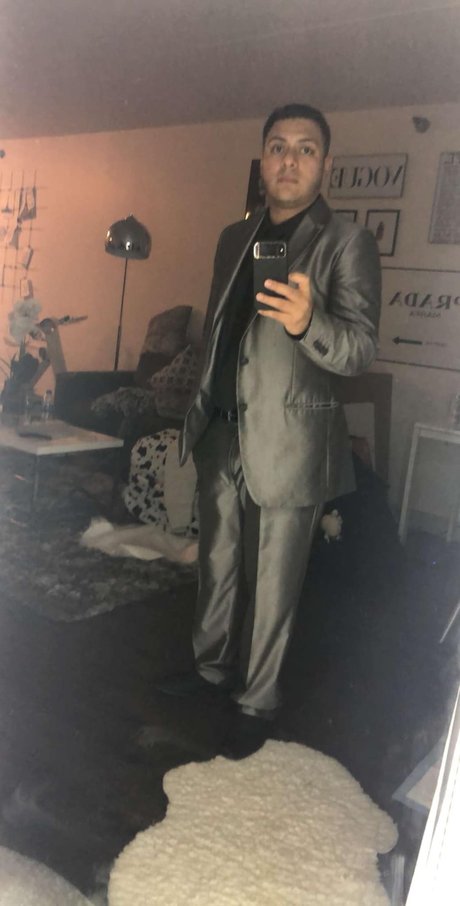 Foto di nudo di fuga di OnlyFans di Dj Fito Adolfo Ninaquispe