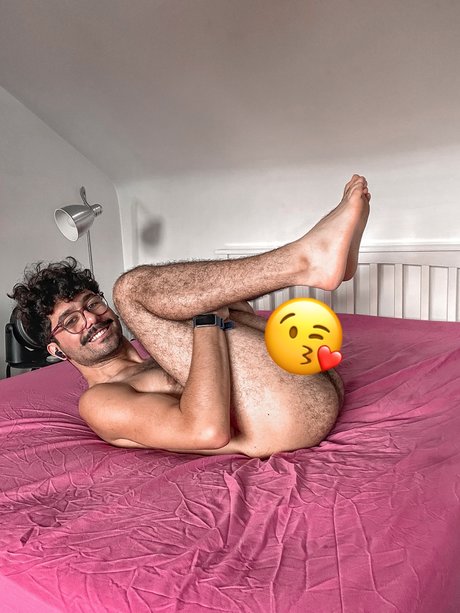 Foto di nudo di fuga di OnlyFans di Solito Boy