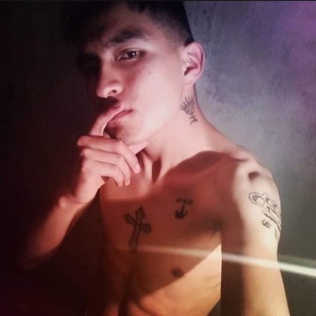 Foto di nudo di fuga di OnlyFans di Abraham