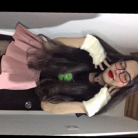 Foto di nudo di fuga di OnlyFans di Paula Kawaiifu