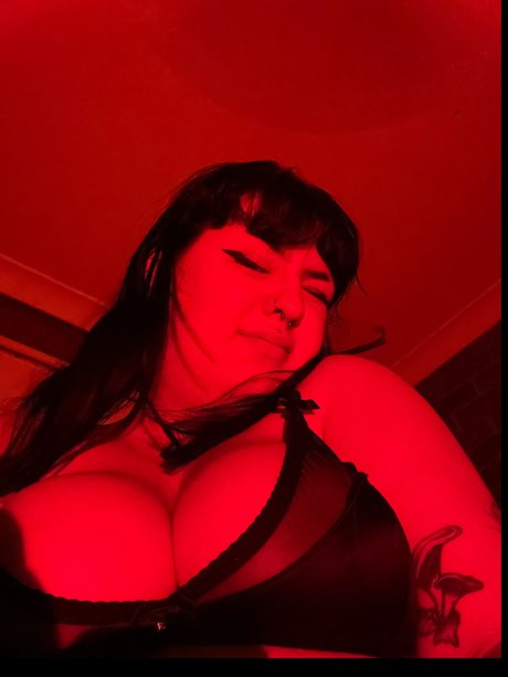 Foto di nudo di fuga di OnlyFans di Elaine Valentine 