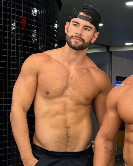 Foto di nudo di fuga di OnlyFans di Parker Nolan