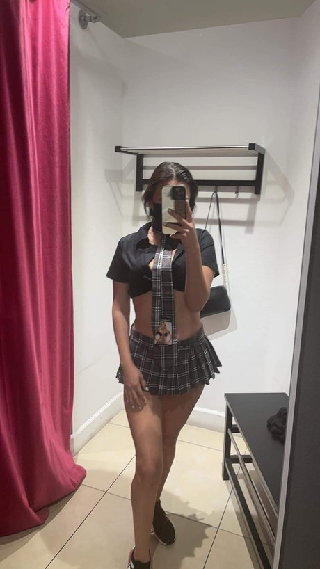 Foto di nudo di fuga di OnlyFans di Marlene
