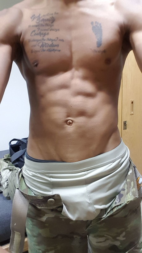 Foto di nudo di fuga di OnlyFans di King Gene