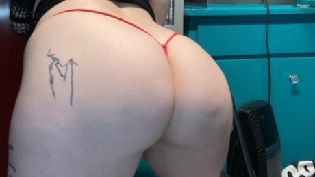 Foto di nudo di fuga di OnlyFans di Ivy 