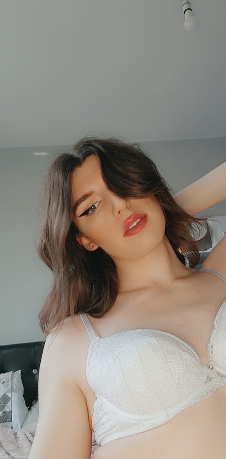 Foto di nudo di fuga di OnlyFans di Izzywinterz Free