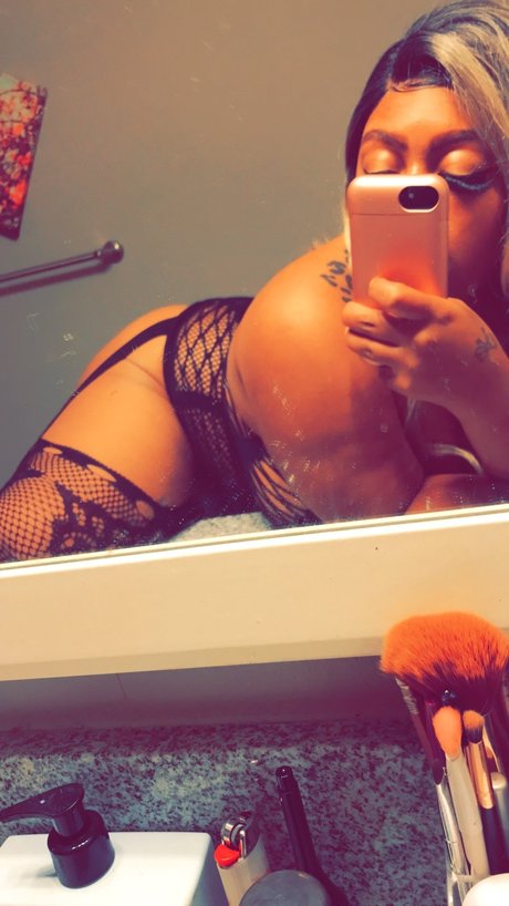Foto di nudo di fuga di OnlyFans di Twixs15