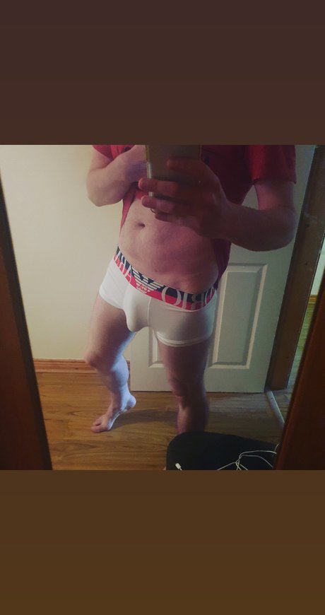 Foto di nudo di fuga di OnlyFans di Irishstr8huntr