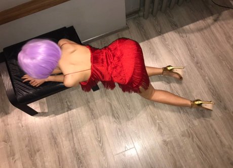 Foto di nudo di fuga di OnlyFans di Nina