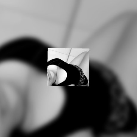 Foto di nudo di fuga di OnlyFans di Nina