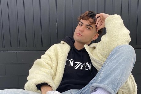 Foto di nudo di fuga di OnlyFans di Joshua Allport Free