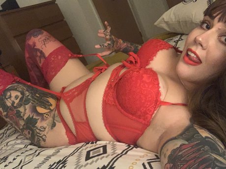 Foto di nudo di fuga di OnlyFans di Dorei Danielle 