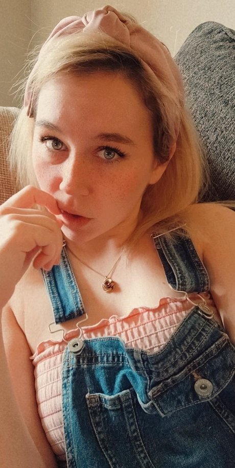 Foto di nudo di fuga di OnlyFans di Persephonespeach