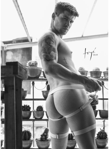 Foto di nudo di fuga di OnlyFans di David Full Movies