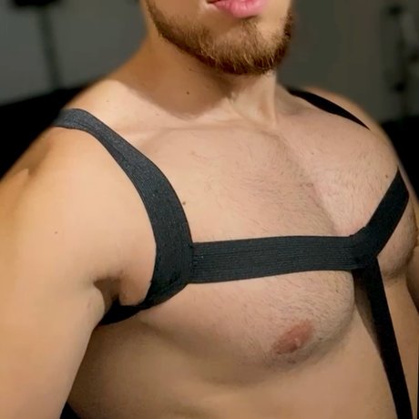 Foto di nudo di fuga di OnlyFans di Camilo Pinzn