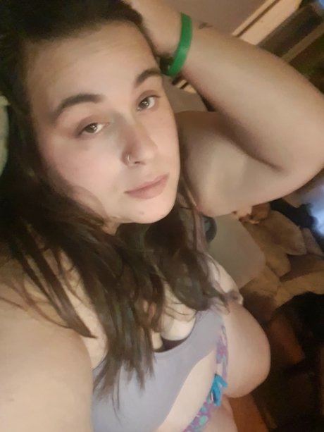 Foto di nudo di fuga di OnlyFans di Brit Caye