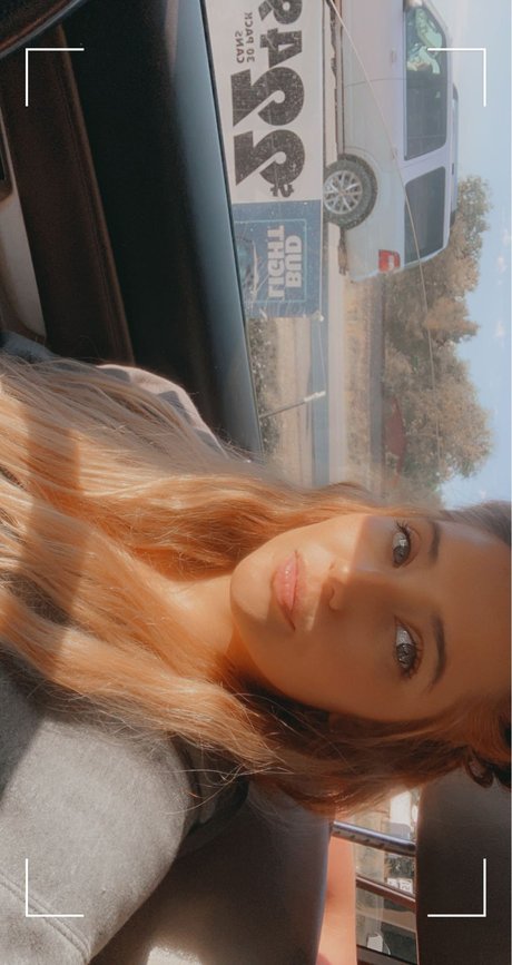 Foto di nudo di fuga di OnlyFans di Hayleigh Kern