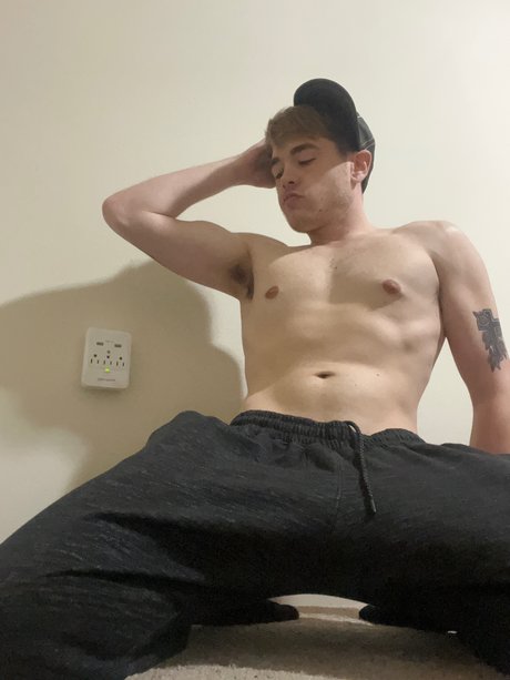 Foto di nudo di fuga di OnlyFans di Dontshowyourwife