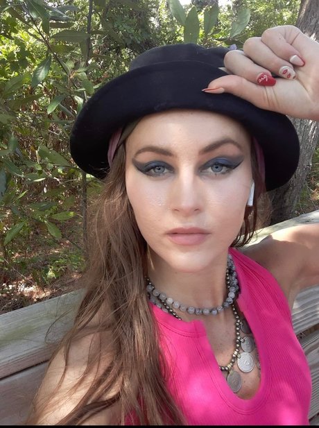 Foto di nudo di fuga di OnlyFans di Marisa Chlo