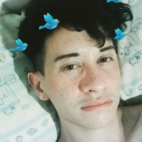 Foto di nudo di fuga di OnlyFans di Autor Alex Barros