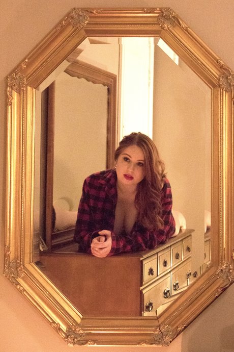 Foto di nudo di fuga di OnlyFans di Amanda 