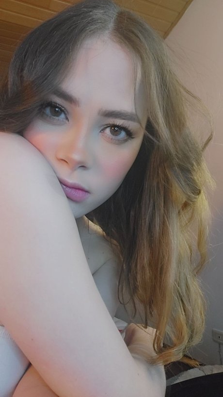 Foto di nudo di fuga di OnlyFans di Mara