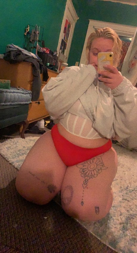 Foto di nudo di fuga di OnlyFans di Anya Hill