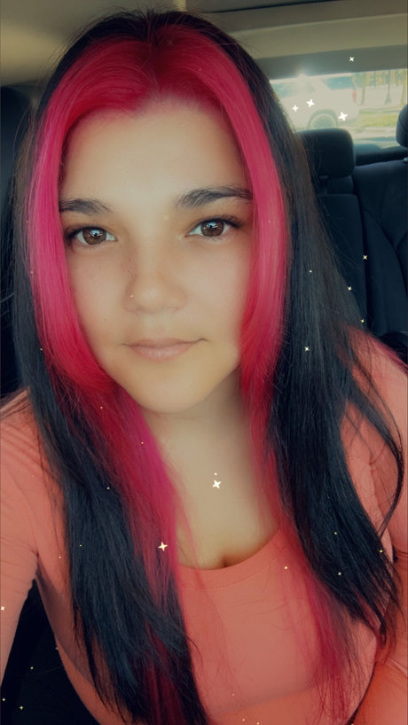 Foto di nudo di fuga di OnlyFans di Lilnic91