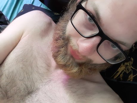 Foto di nudo di fuga di OnlyFans di Ezra Hawkins