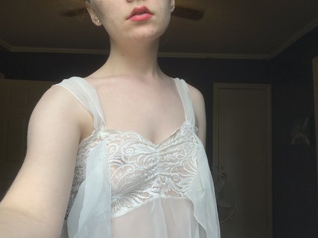 Foto di nudo di fuga di OnlyFans di Liv