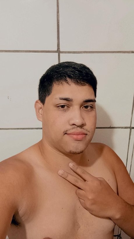 Foto di nudo di fuga di OnlyFans di Willy Eller