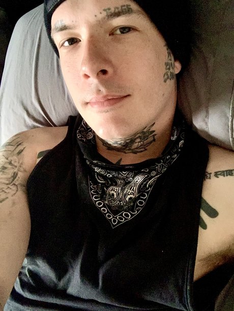 Foto di nudo di fuga di OnlyFans di Big Dilf Energy