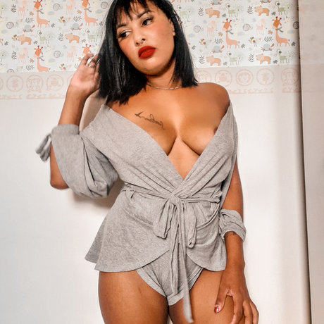 Foto di nudo di fuga di OnlyFans di Ndia