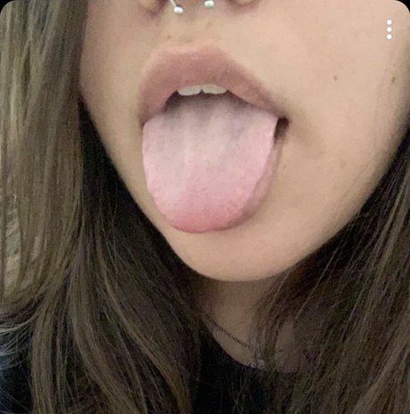 Foto di nudo di fuga di OnlyFans di Sapphire