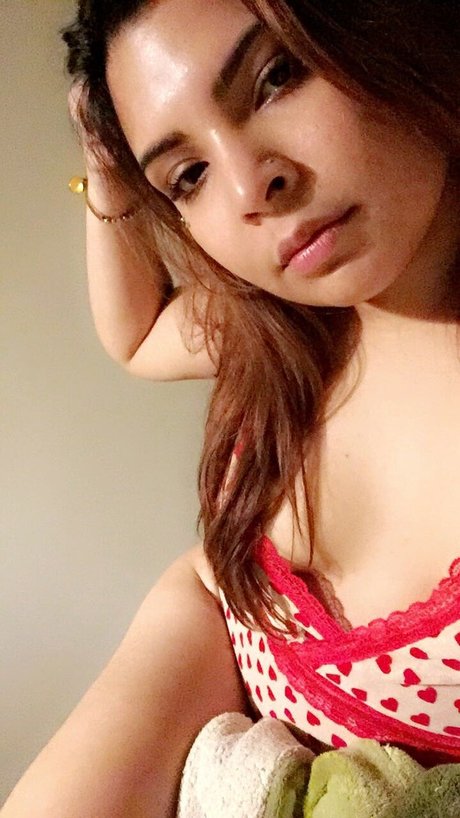 Foto di nudo di fuga di OnlyFans di Rita Penya
