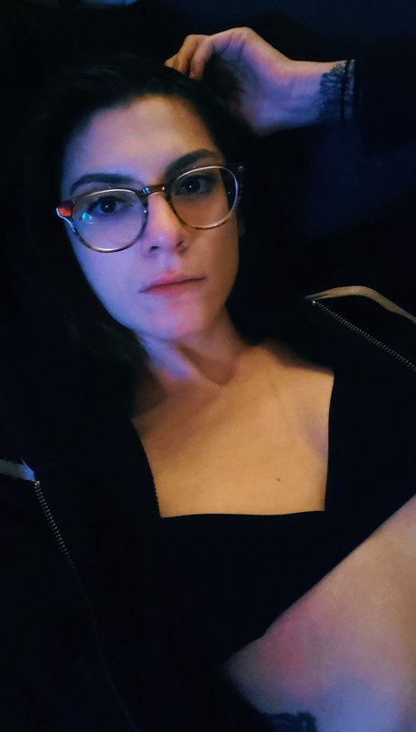 Foto di nudo di fuga di OnlyFans di Sidney Slashercam