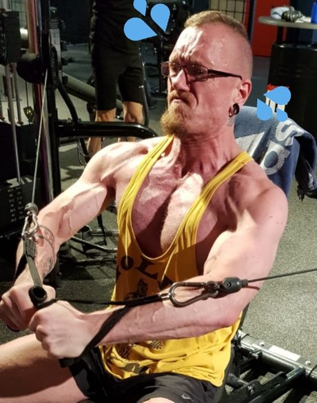 Foto di nudo di fuga di OnlyFans di Fitflyguy