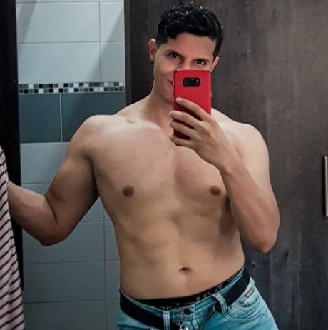 Foto di nudo di fuga di OnlyFans di Pacolatin26