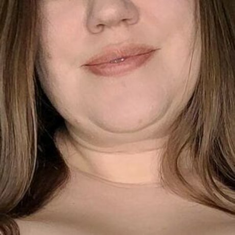 Foto di nudo di fuga di OnlyFans di Cuddlyvampirevip