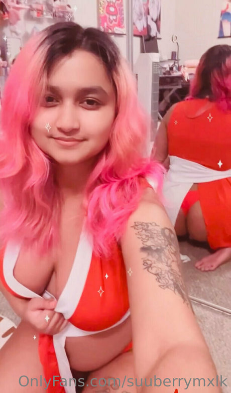 Foto di nudo di fuga di OnlyFans di Suuberrymxlk
