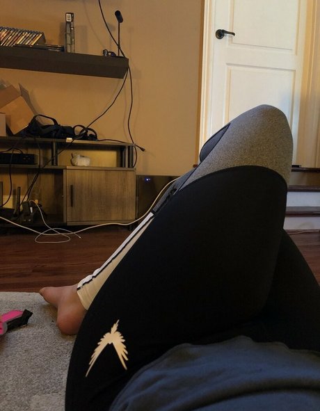 Foto di nudo di fuga di OnlyFans di Fooya